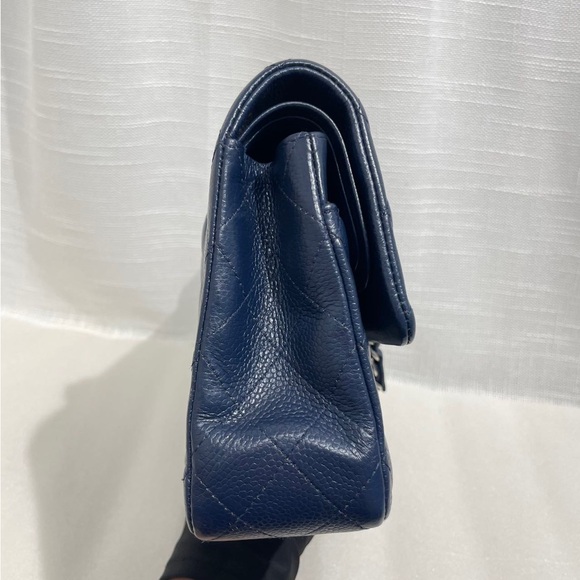 CHANEL  Caviar Medium Classic Double Flap - Picture 6 of 16